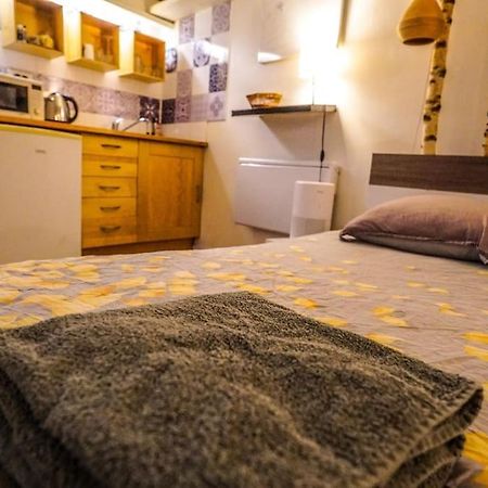 Cozy Studio In The Heart Of Paris Bagian luar foto